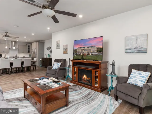 $488,000 | 1000 Herons Nest Way, Unit 22, Chester, MD 21619