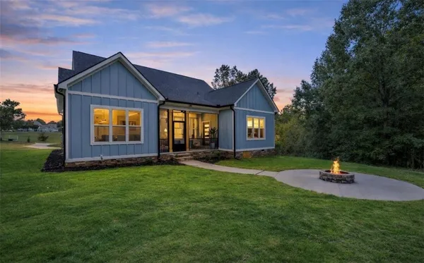$779,900 | 507 Lariat Loop, Seneca, SC 29672
