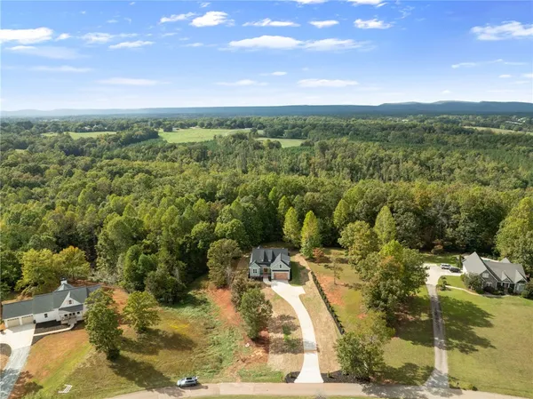 $779,900 | 507 Lariat Loop, Seneca, SC 29672