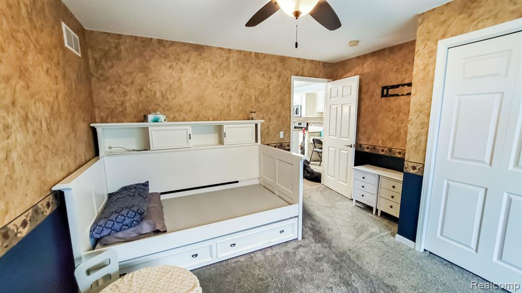 7245 Johnson Road Flushing, MI 48433 - Photo 32 of 48 Gallery Image 32