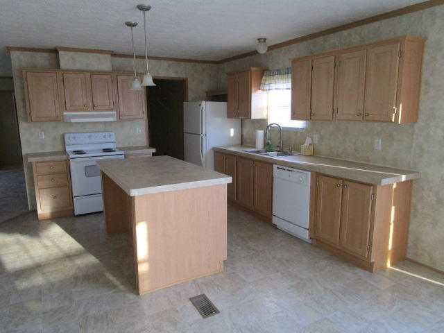 582 Smokey Road Rutledge, TN 37861 - Photo 2 of 13 IMG_0537