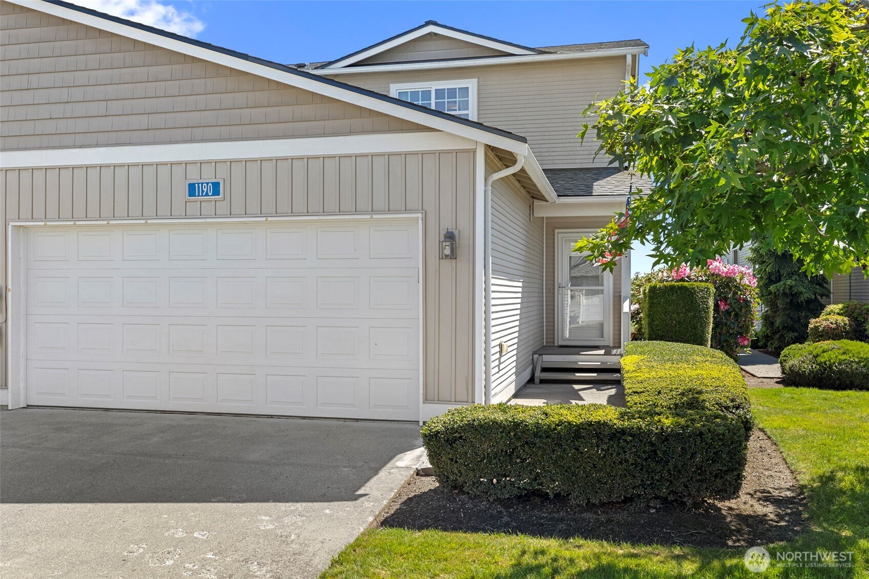 1190 Decatur Circle Burlington, WA 98233 - Photo 1 of 40