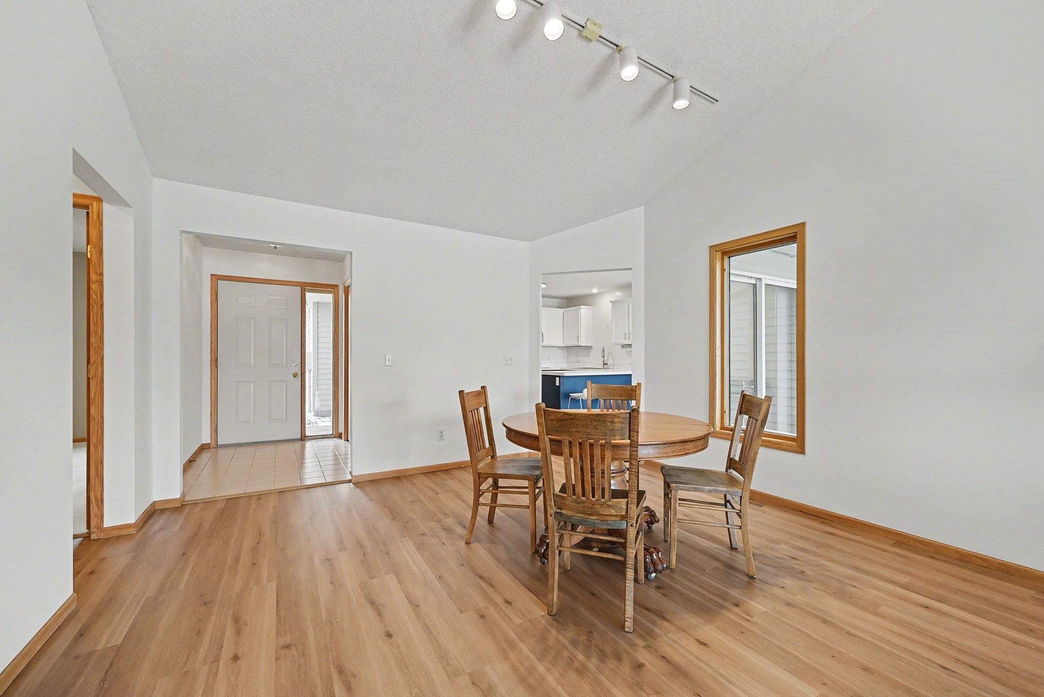 1112 Heywood Road Northfield, MN 55057 - Photo 3 of 27