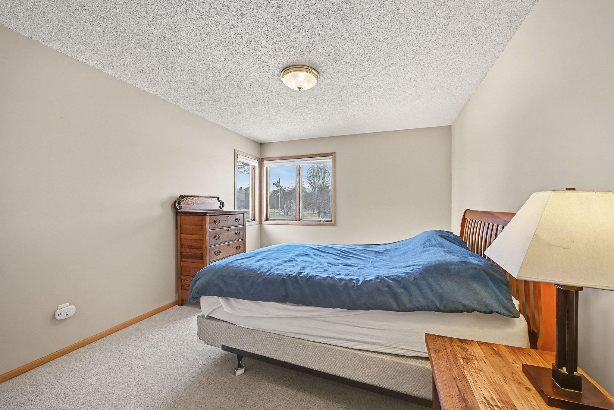 1112 Heywood Road Northfield, MN 55057 - Photo 6 of 27