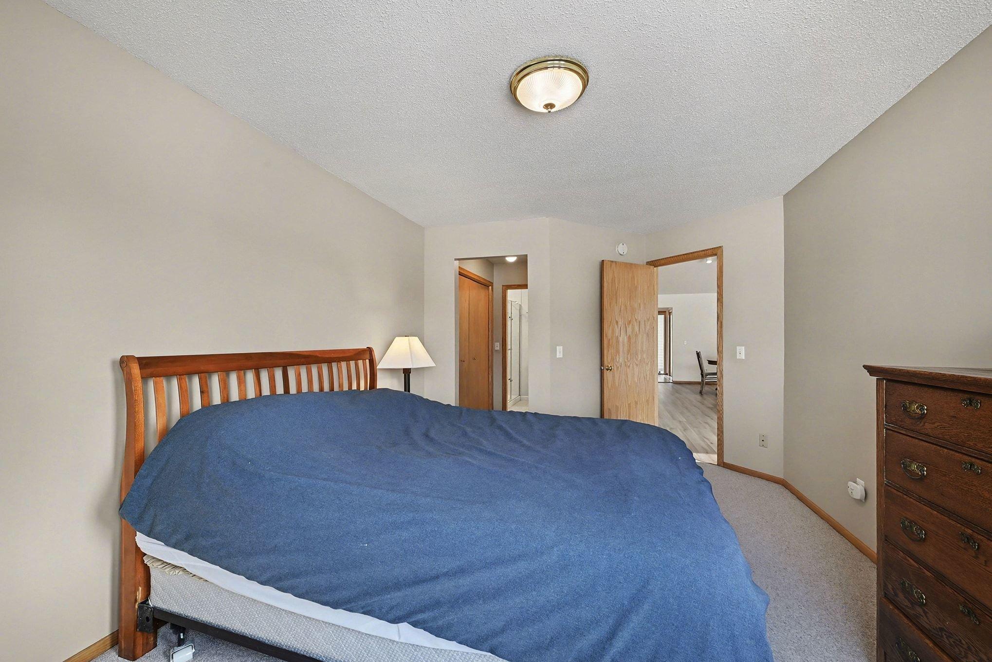 1112 Heywood Road Northfield, MN 55057 - Photo 8 of 27