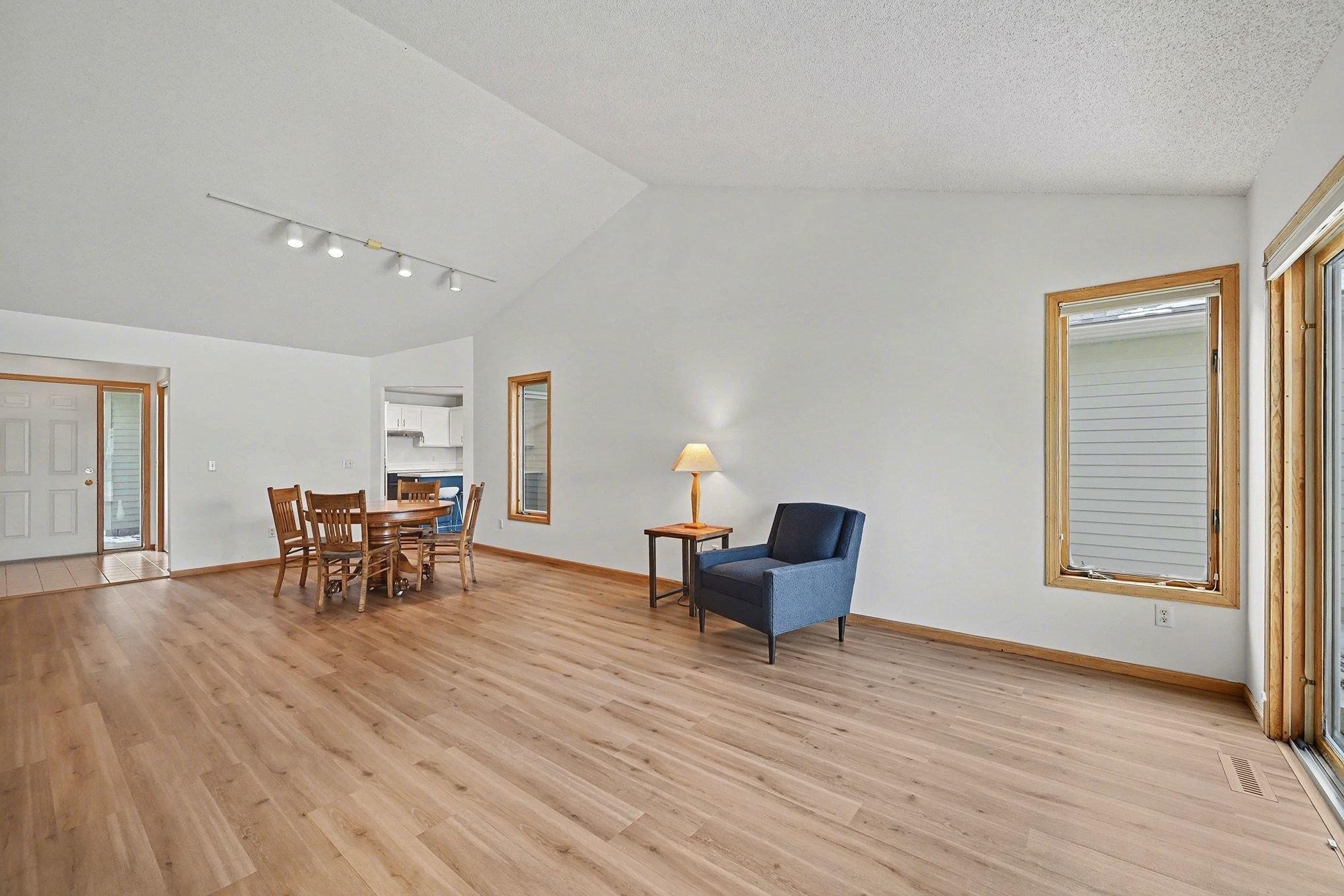 1112 Heywood Road Northfield, MN 55057 - Photo 9 of 27