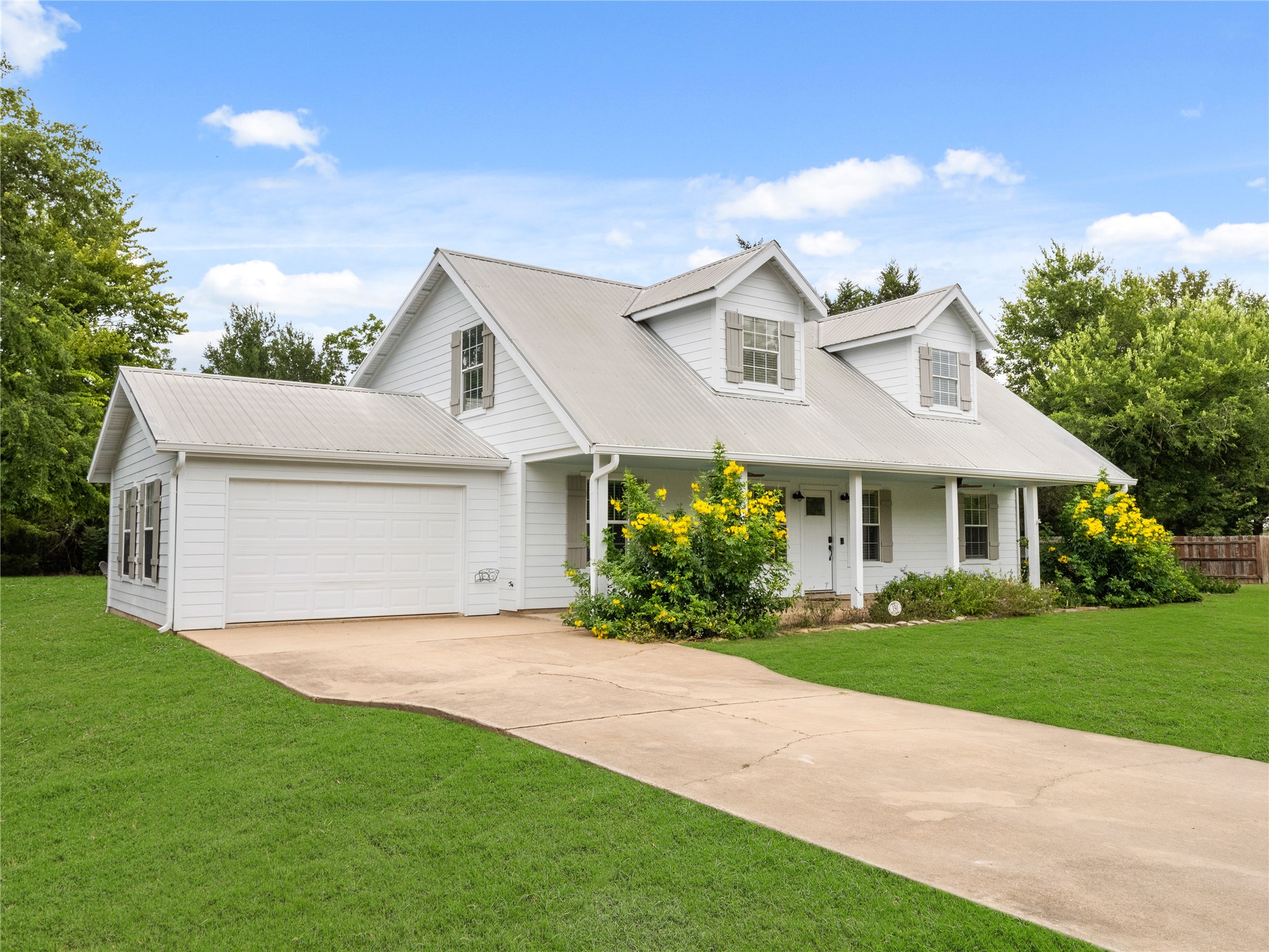 150 Riverside Drive Bastrop, TX 78602 - Photo 1 of 1 Front veiw