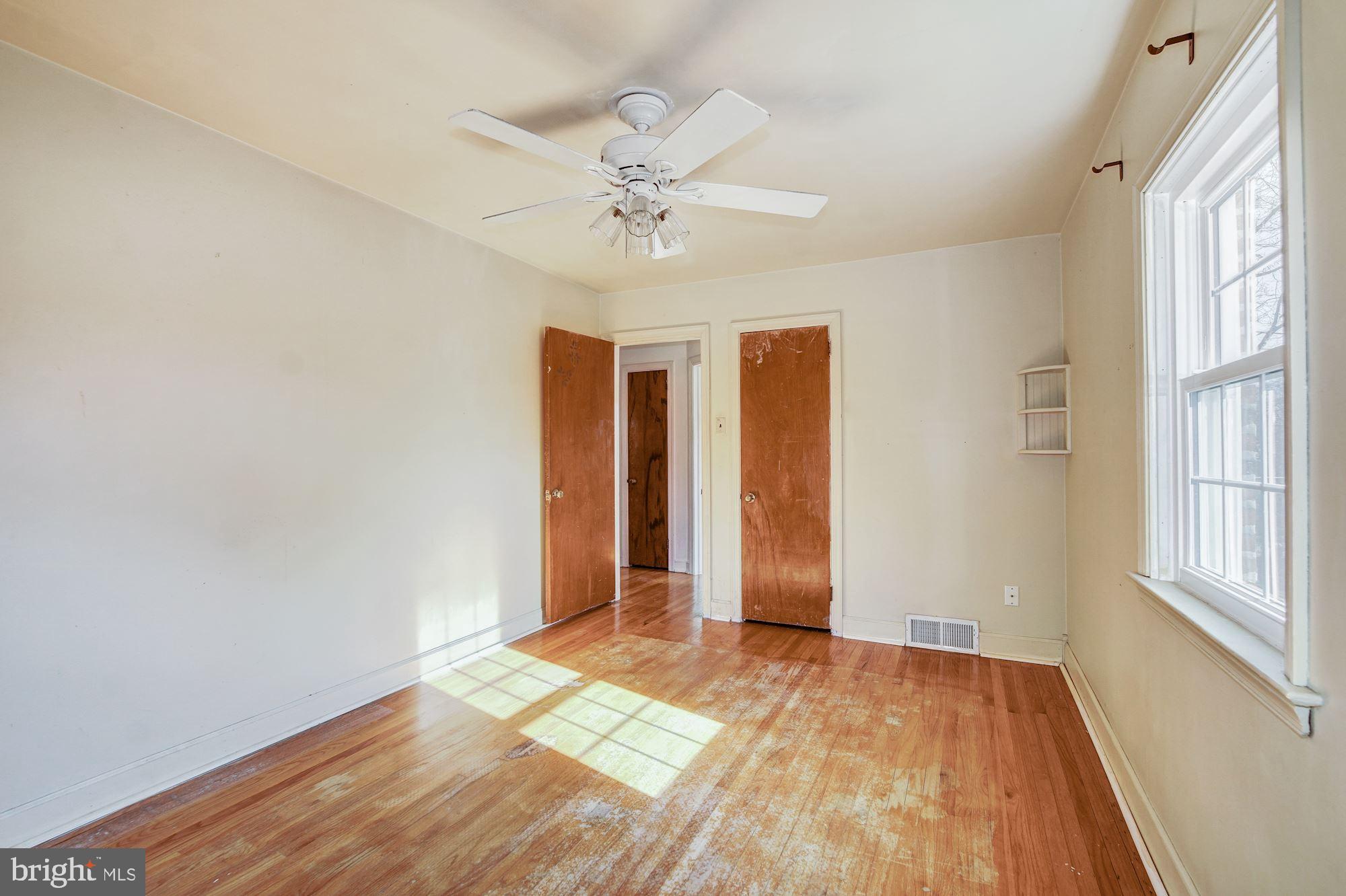 117 Andrea Road Cheltenham, PA 19012 - Photo 15 of 17 Bedroom 4