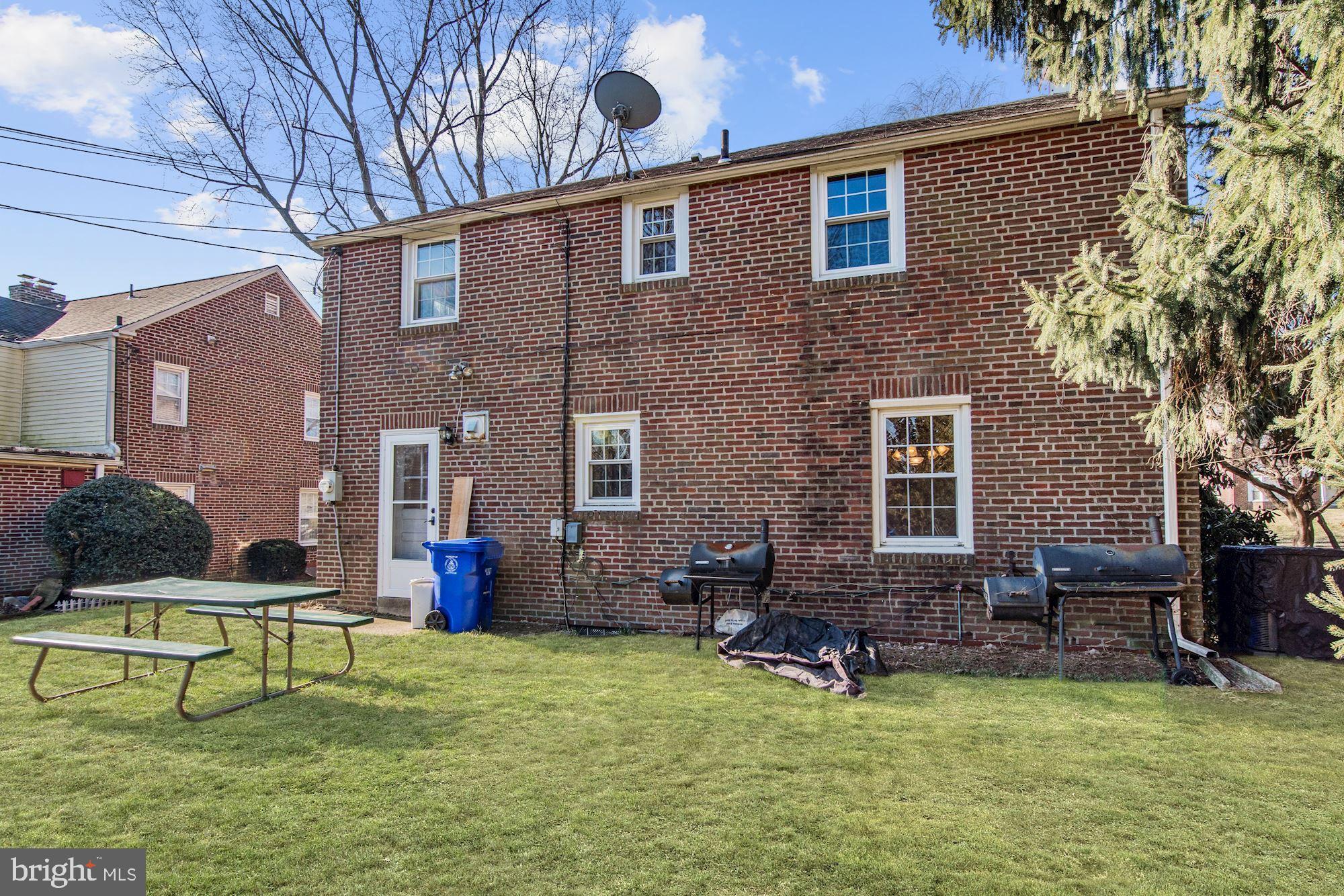 117 Andrea Road Cheltenham, PA 19012 - Photo 16 of 17 Exterior rear