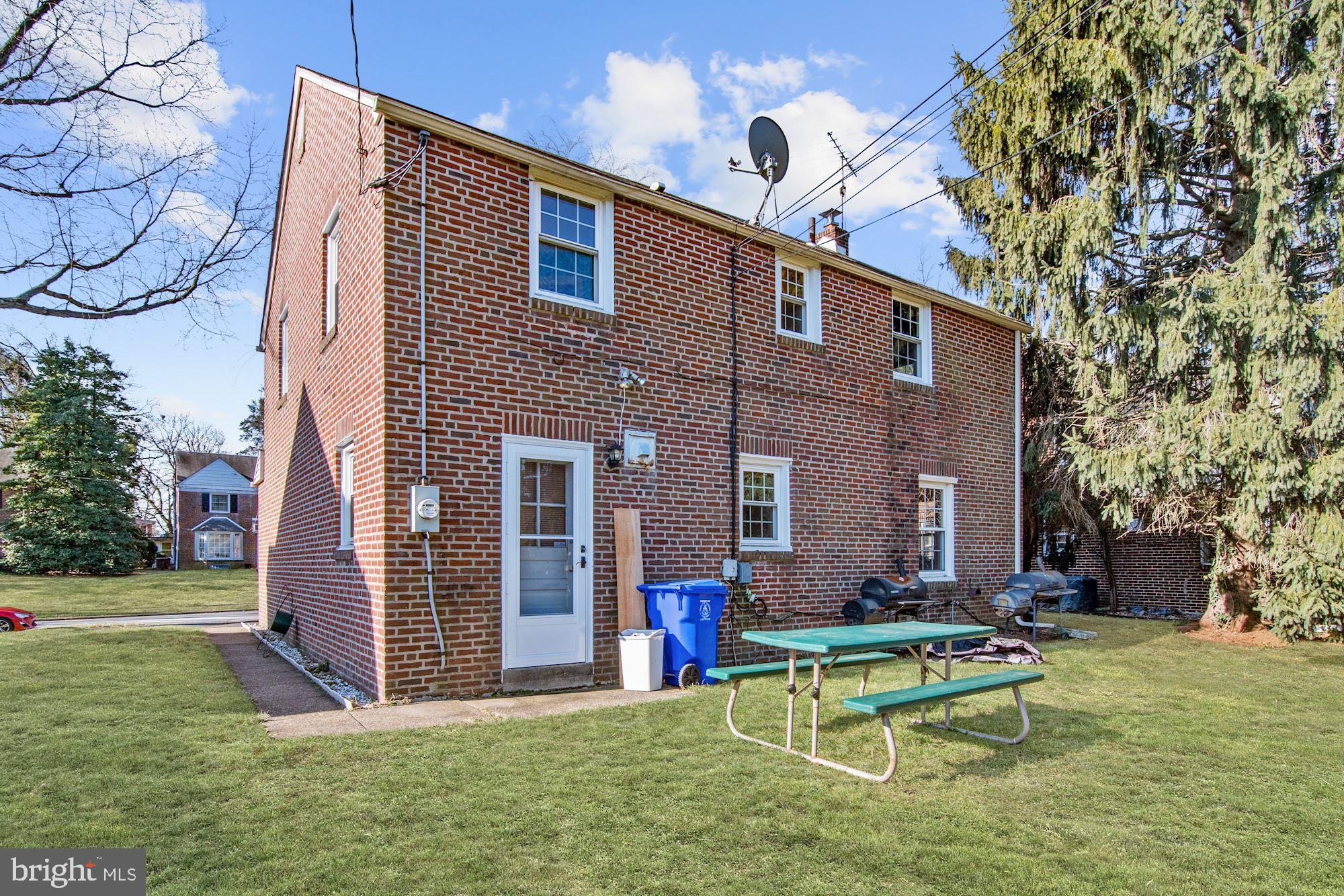 117 Andrea Road Cheltenham, PA 19012 - Photo 17 of 17 Exterior rear
