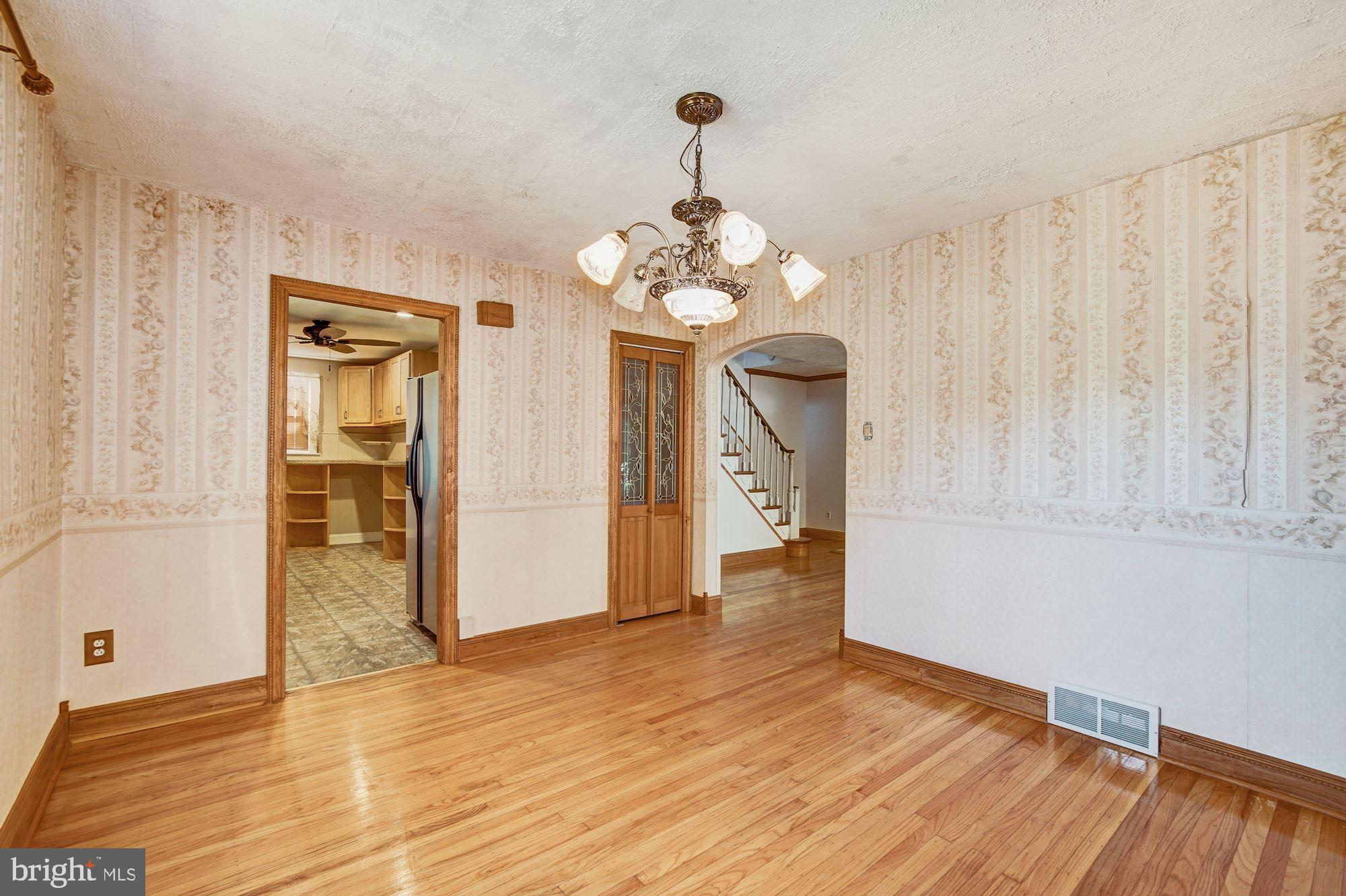 117 Andrea Road Cheltenham, PA 19012 - Photo 7 of 17 Dining Room