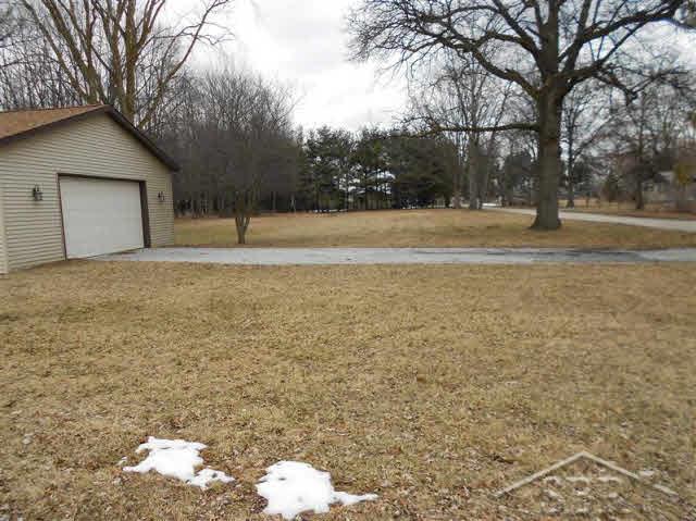 7192 Rook Road Bridgeport, MI 48722 - Photo 3 of 5 20091245-2.JPG