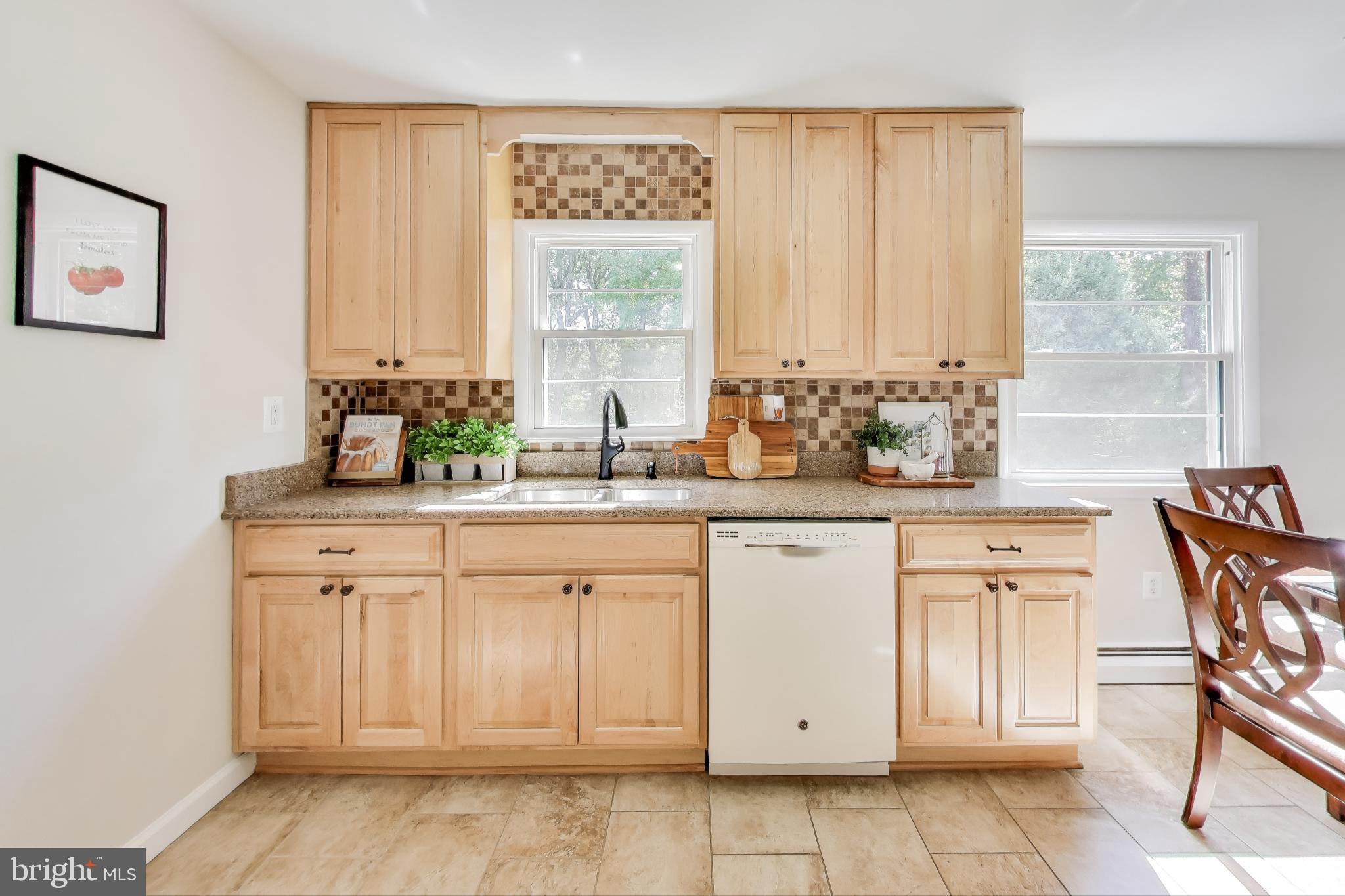 2107 Patrick Street Woodbridge, VA 22191 - Photo 7 of 28 a bathroom with a sink and a window