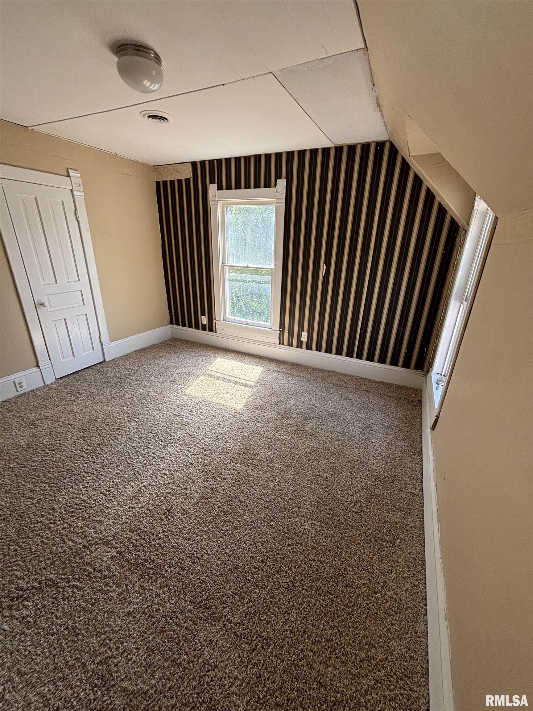 295 West Barnes Street Bushnell, IL 61422 - Photo 72 of 96