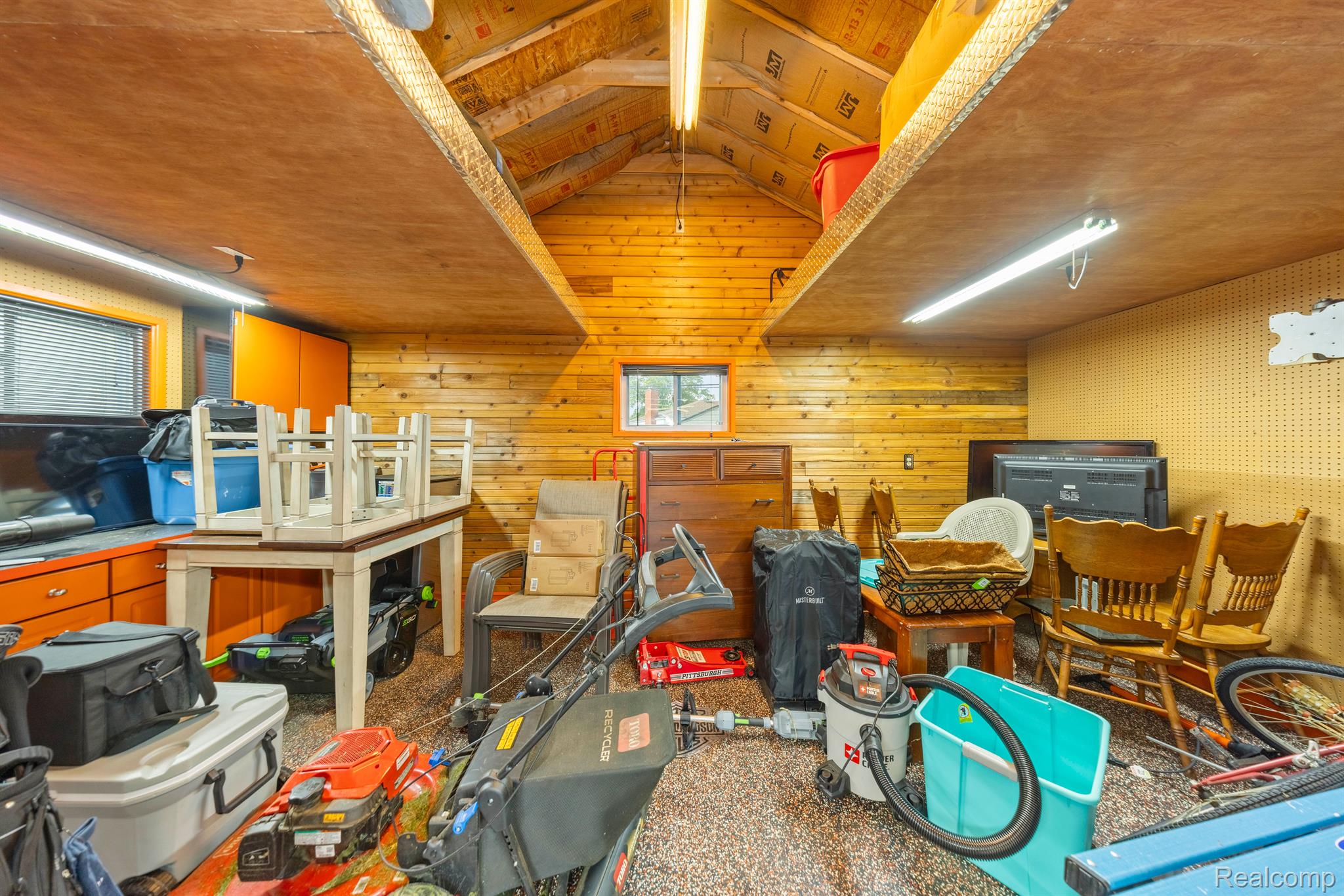 4525 Frazho Road Warren, MI 48091 - Photo 43 of 49
