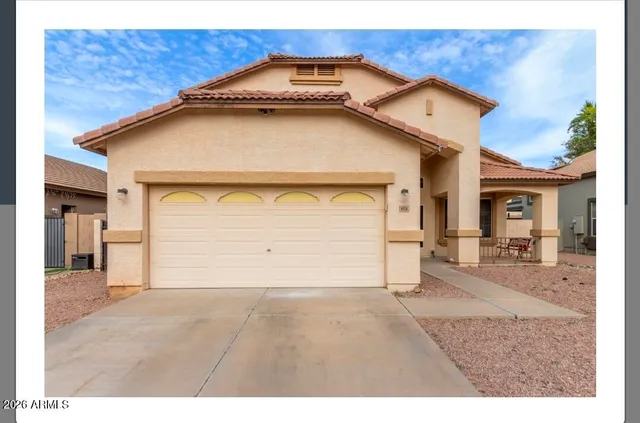 $559,999 | 1938 East Los Alamos Street, Gilbert, AZ 85295