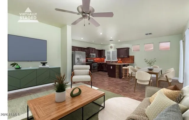 $549,900 | 1938 East Los Alamos Street, Gilbert, AZ 85295