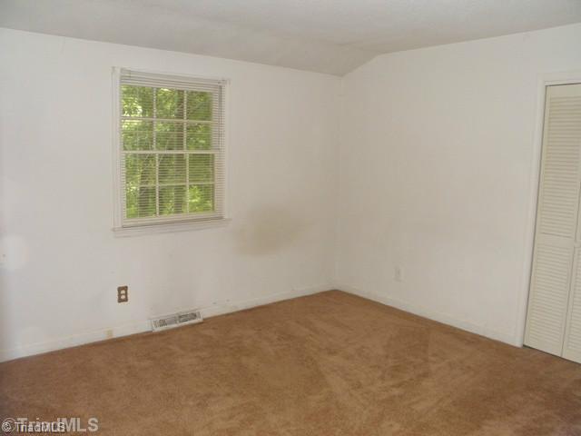 3306 Rolling Road High Point, NC 27265 - Photo 8 of 13 2nd Bedroom.