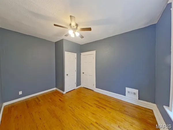 $270,000 | 6000-6002 Etzel Avenue, St. Louis, MO 63112