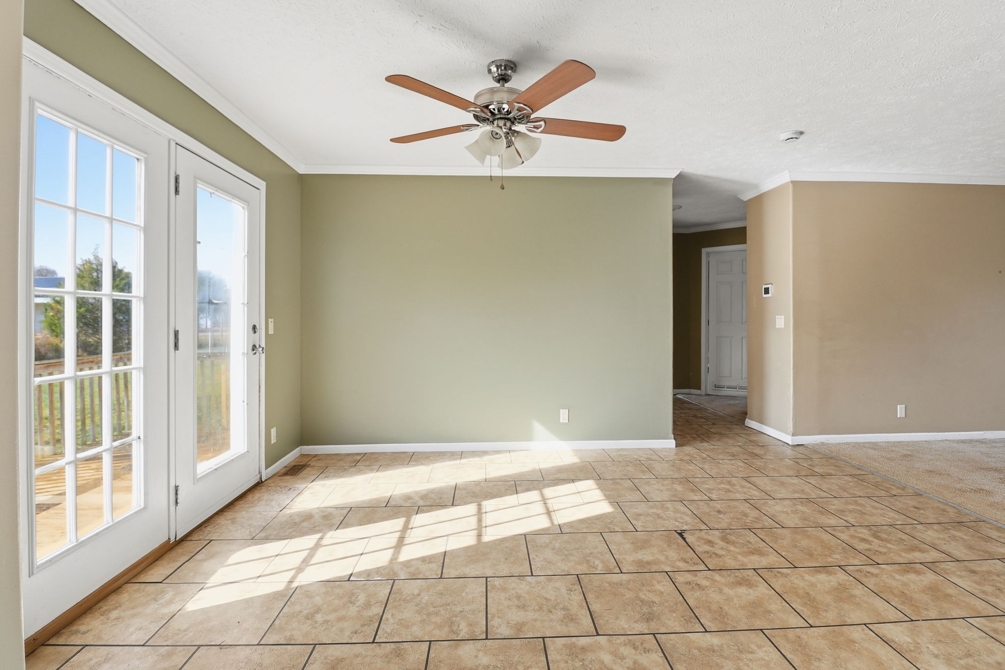 166 Carlton Road Chapel Hill, TN 37034 - Photo 15 of 27 a view of an empty room with a window