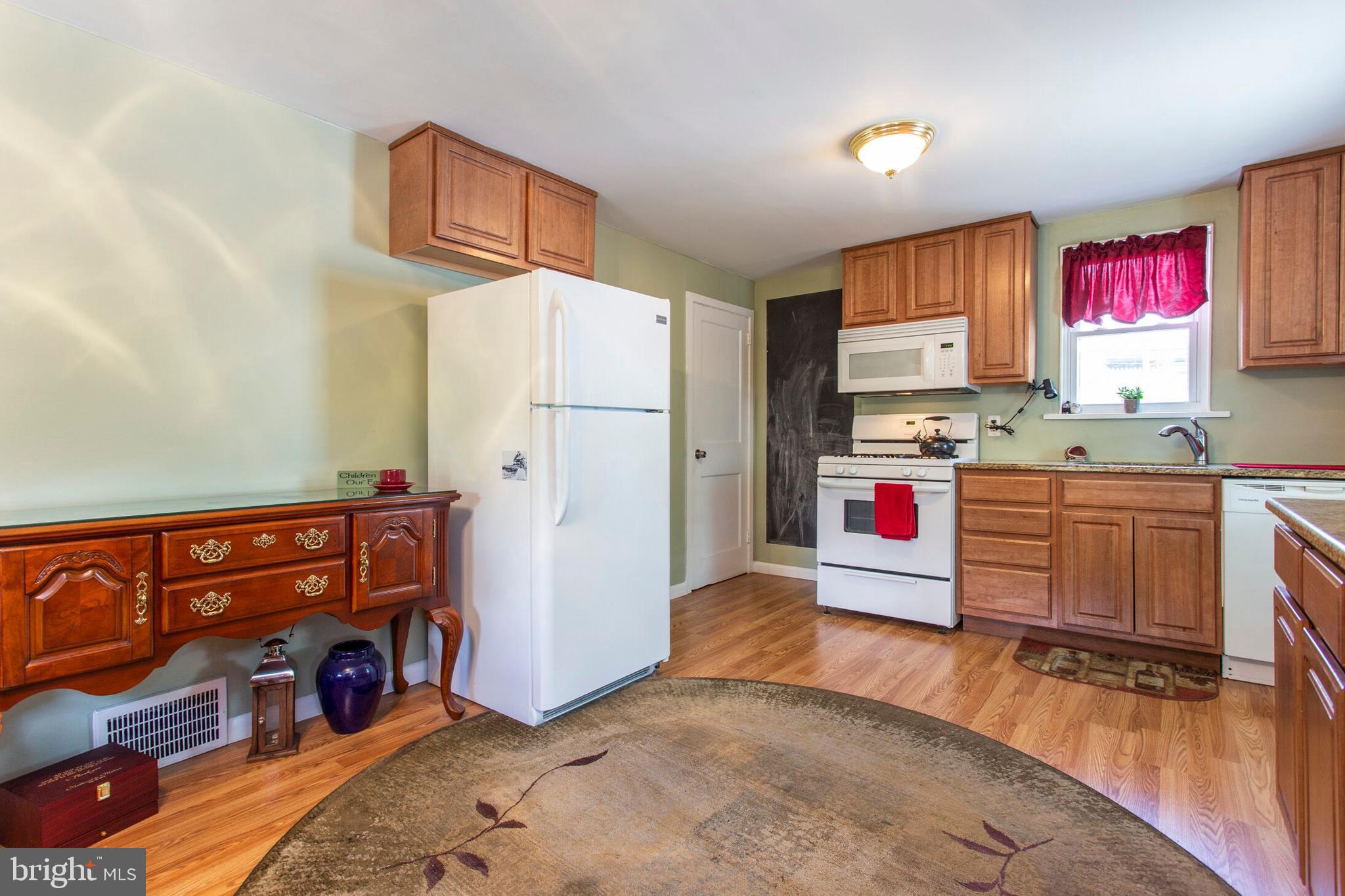 111 Haverford Road Folsom, PA 19033 - Photo 12 of 21 Gallery Image 12