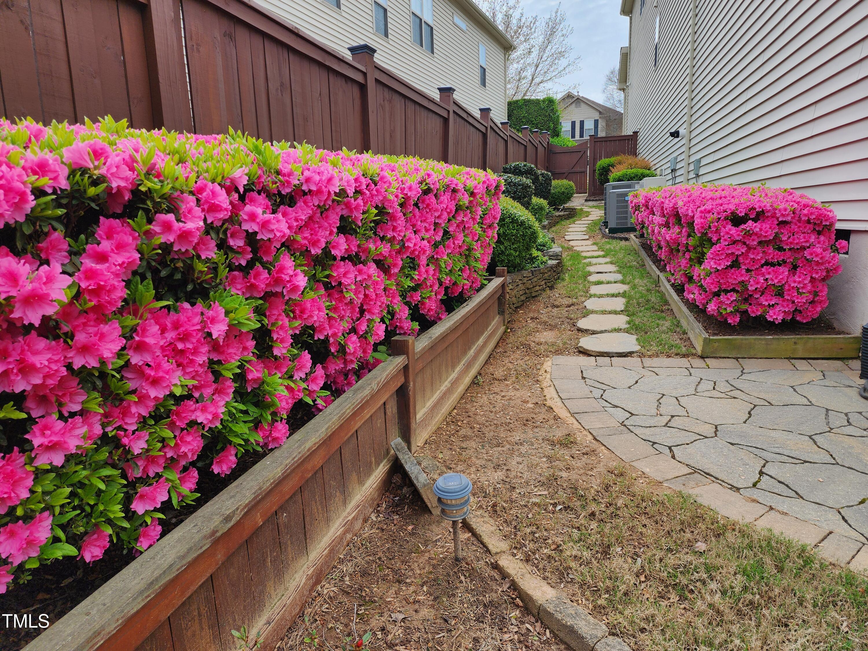 6112 Blakeman Lane Raleigh, NC 27617 - Photo 45 of 56 20240410_153803