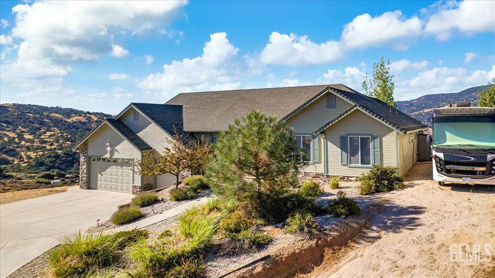 Undisclosed Address Tehachapi, CA 93561 - Photo 3 of 62 a view of house and outdoor space