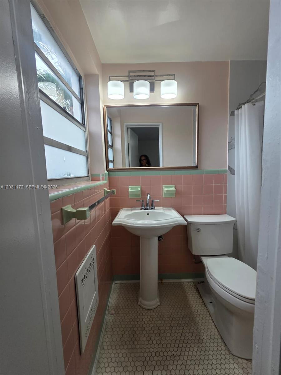 8024 Harding Avenue, Unit 1 Miami Beach, FL 33141 - Photo 8 of 51