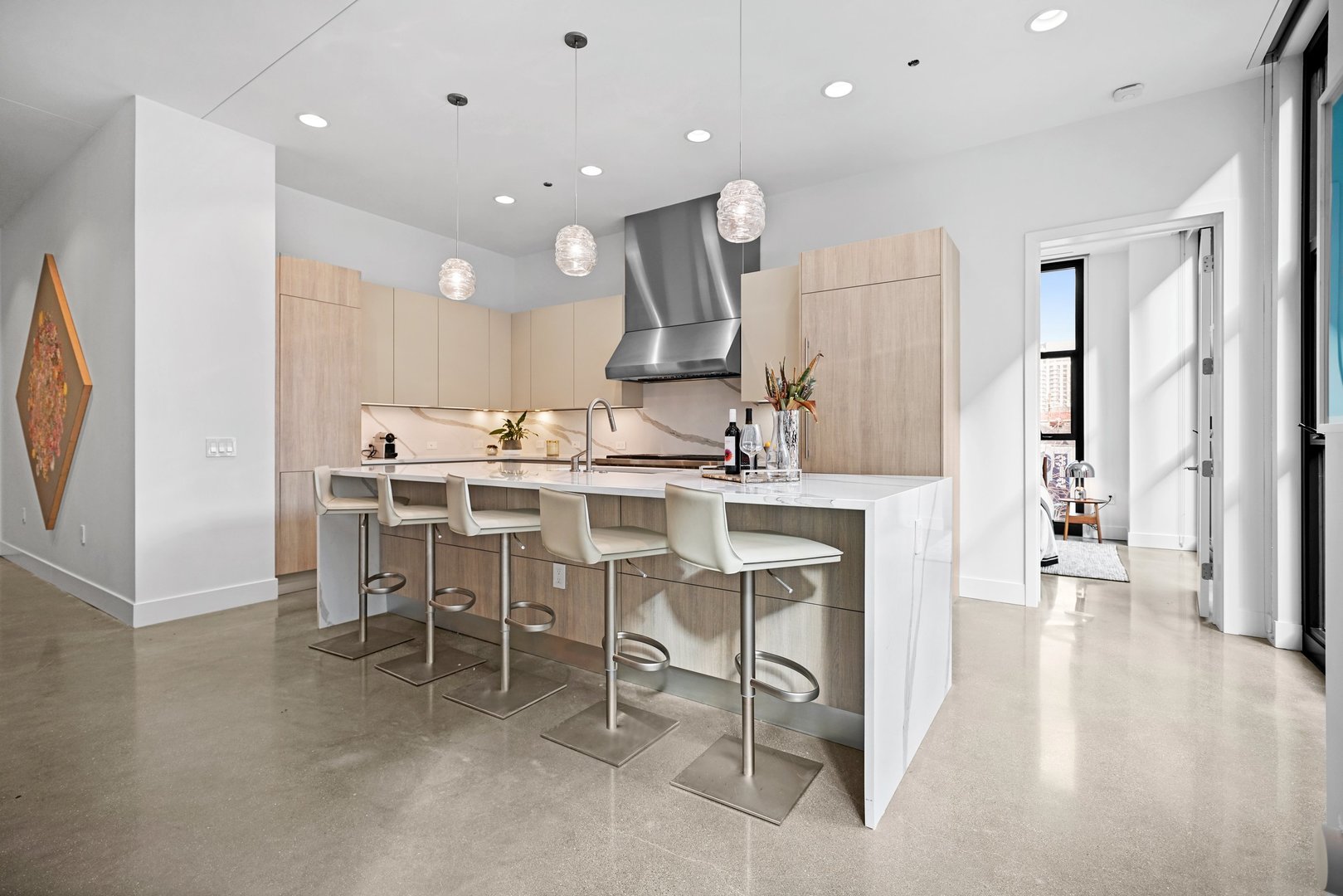 900 West Washington Boulevard, Unit 202 Chicago, IL 60607 - Photo 2 of 40