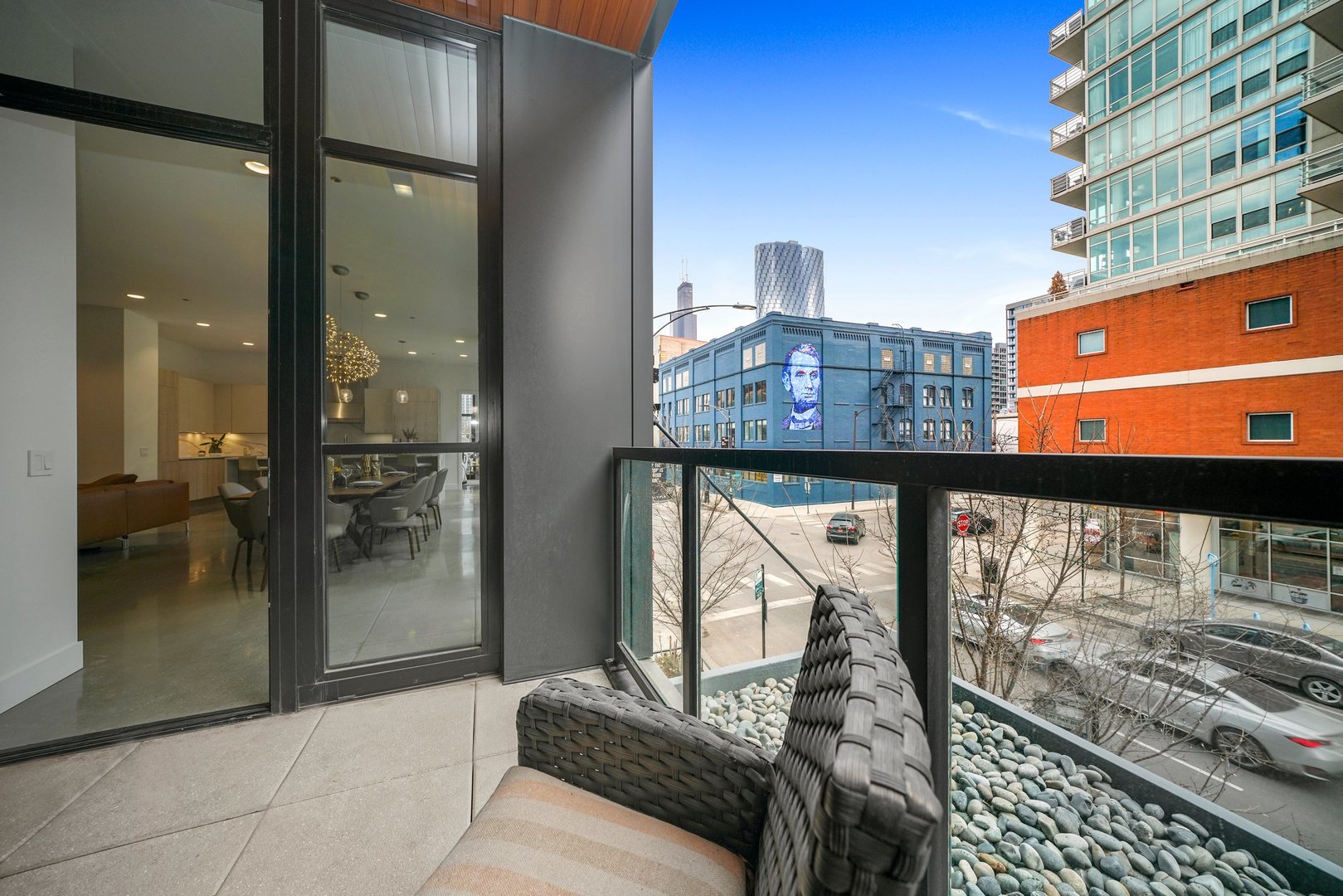 900 West Washington Boulevard, Unit 202 Chicago, IL 60607 - Photo 12 of 40