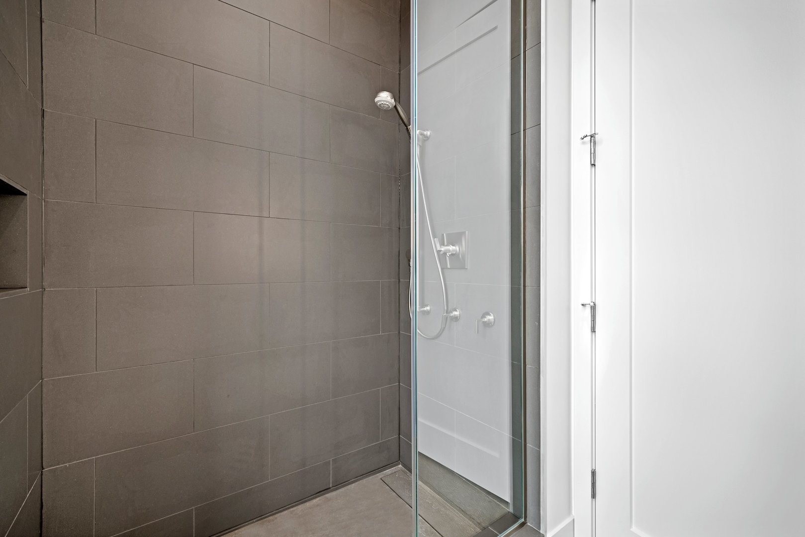 900 West Washington Boulevard, Unit 202 Chicago, IL 60607 - Photo 31 of 40