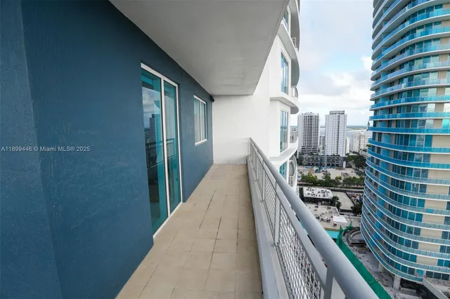 $2,950 | Brickell, Miami, FL 33130