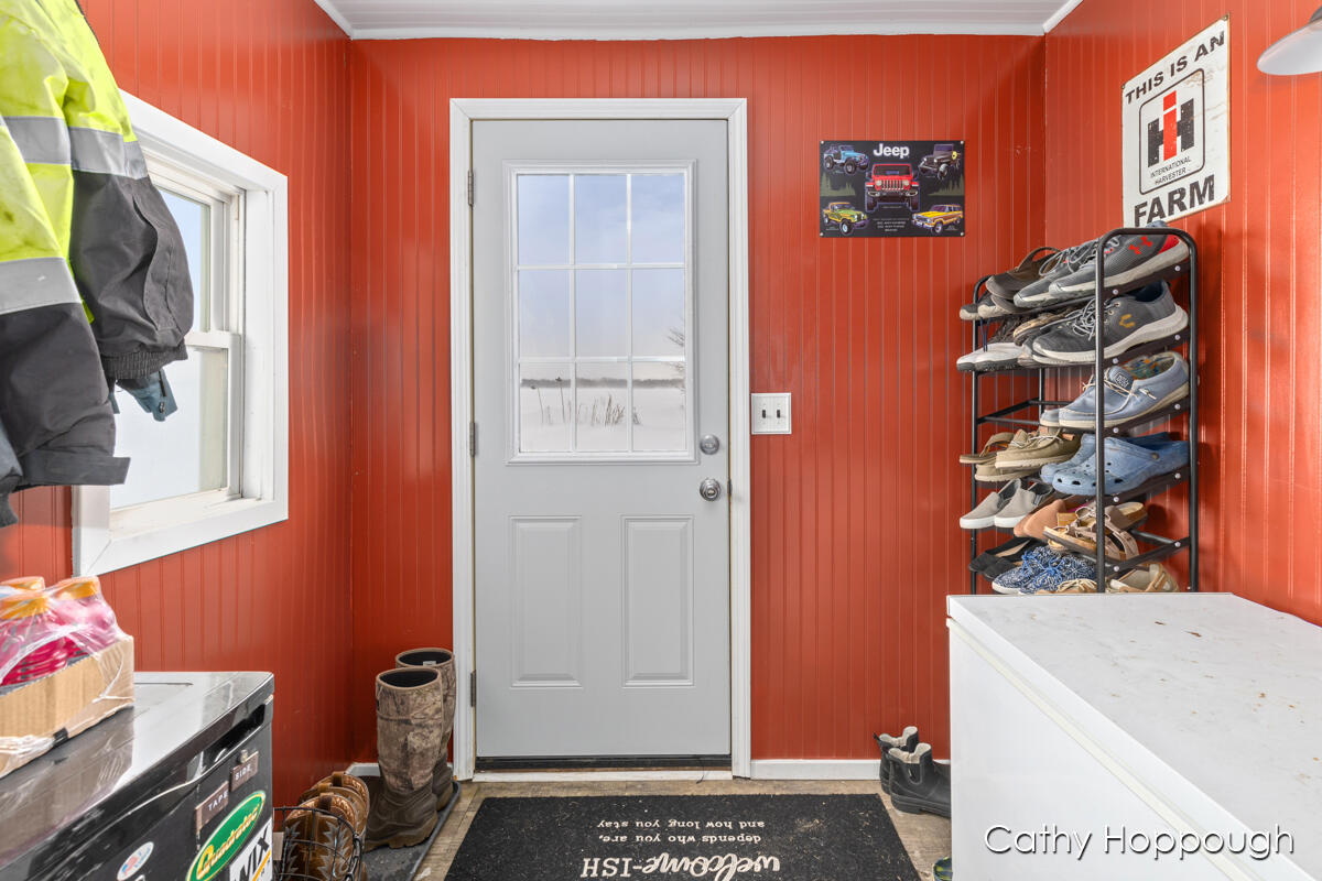 2913 Olmstead Road Muir, MI 48860 - Photo 11 of 24 IMG_1010