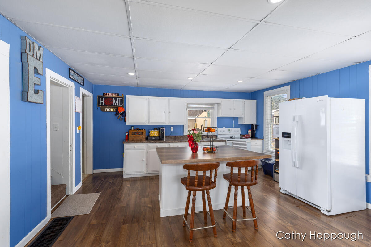 2913 Olmstead Road Muir, MI 48860 - Photo 6 of 24 IMG_1005