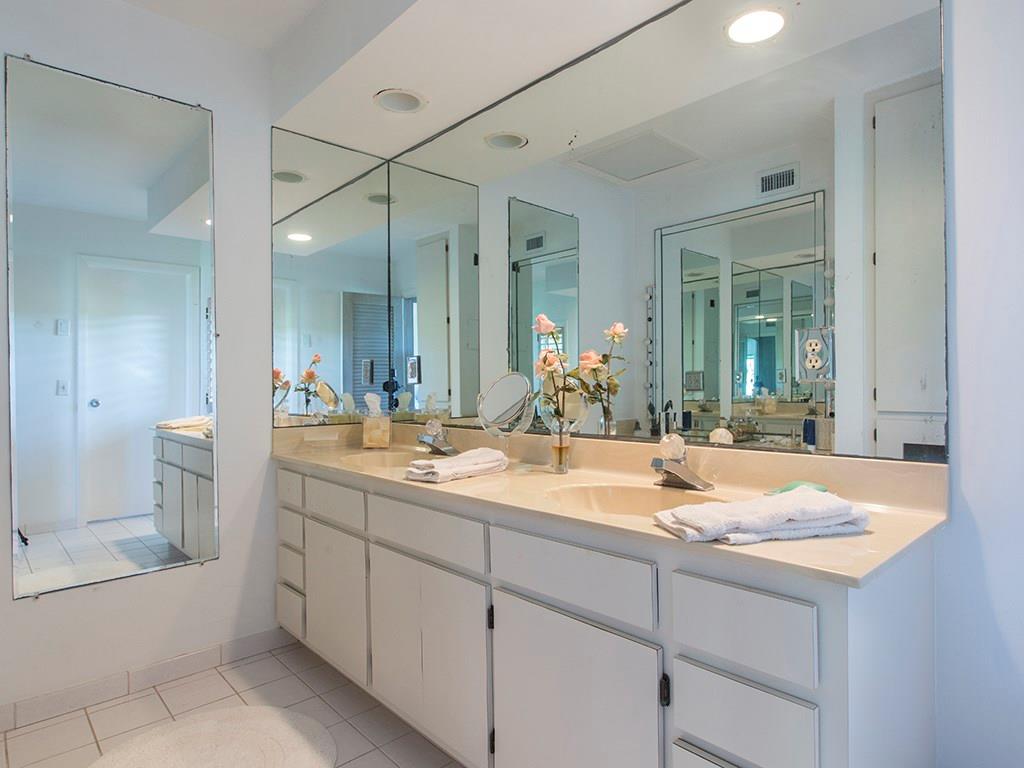 890 Reef Road Vero Beach, FL 32963 - Photo 18 of 35 Gallery Image 18