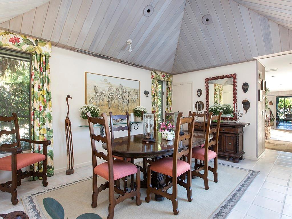 890 Reef Road Vero Beach, FL 32963 - Photo 10 of 35 Gallery Image 10