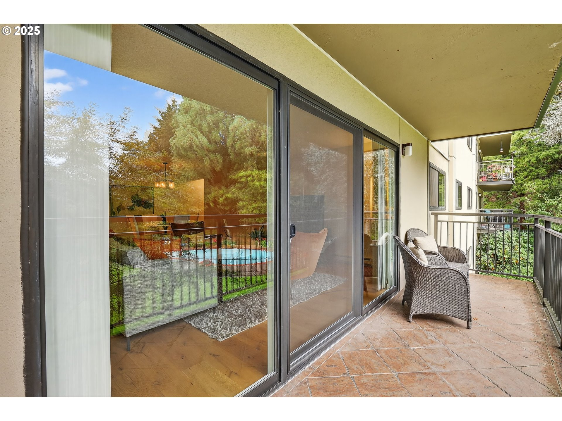 2393 Southwest Park Place, Unit 210 Portland, OR 97205 - Photo 33 of 44