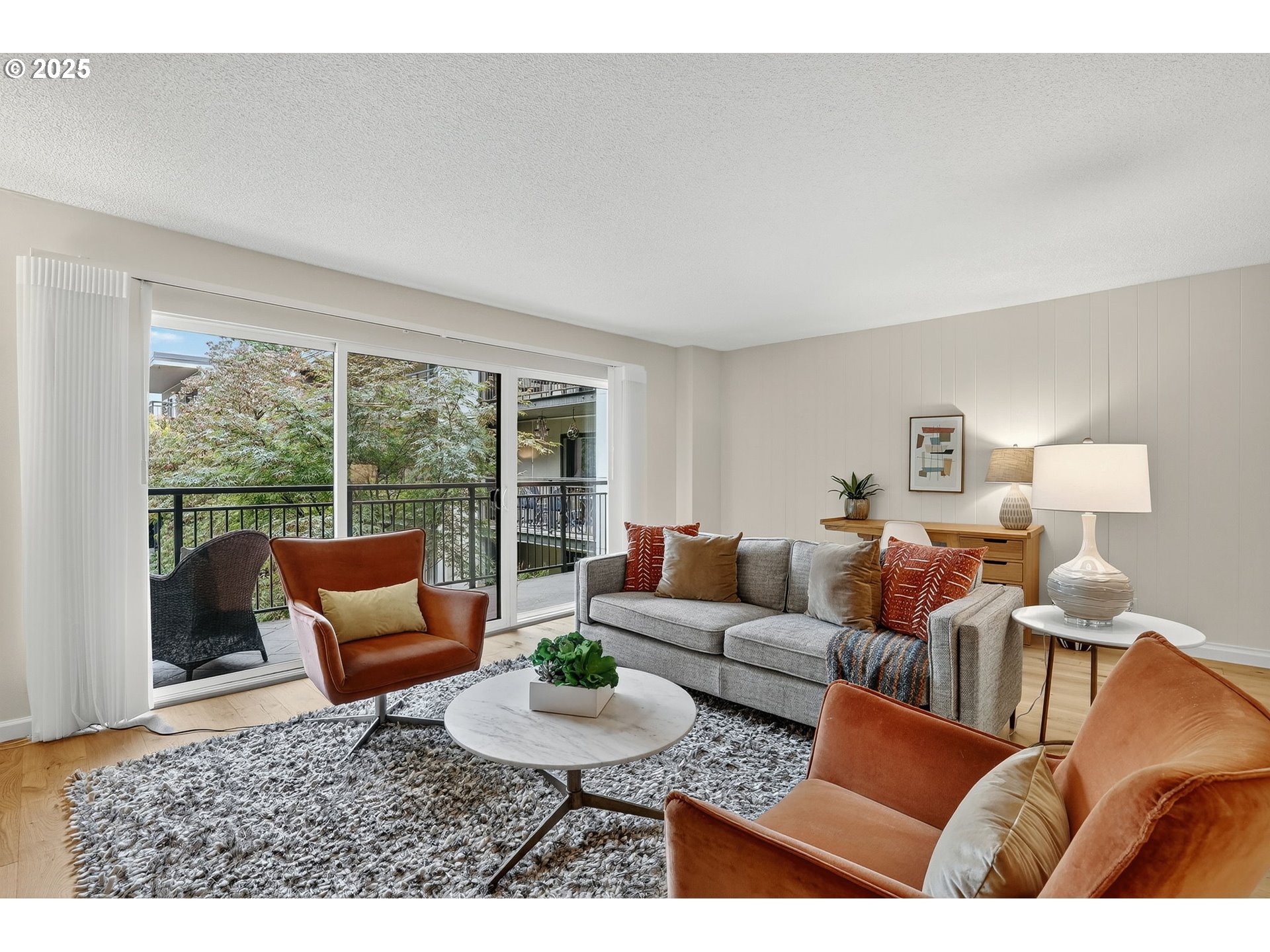 2393 Southwest Park Place, Unit 210 Portland, OR 97205 - Photo 7 of 44