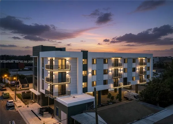 $3,200 | 23 Ave, Unit 116, Miami, FL 33142