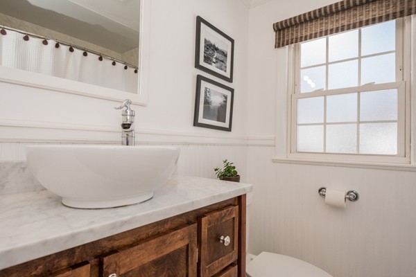 10 St James Road Shrewsbury, MA 01545 - Photo 16 of 30 Gallery Image 16
