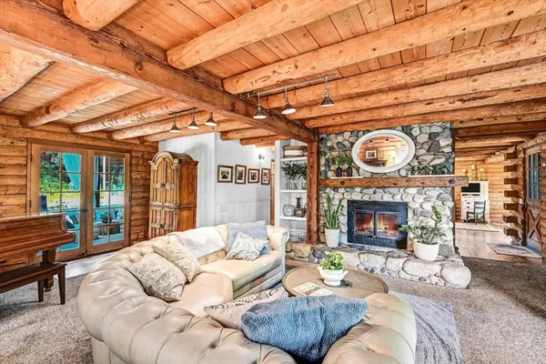 $1,095,000 | 3127 Alta Vista Drive, Fallbrook, CA 92028