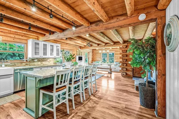 $1,095,000 | 3127 Alta Vista Drive, Fallbrook, CA 92028