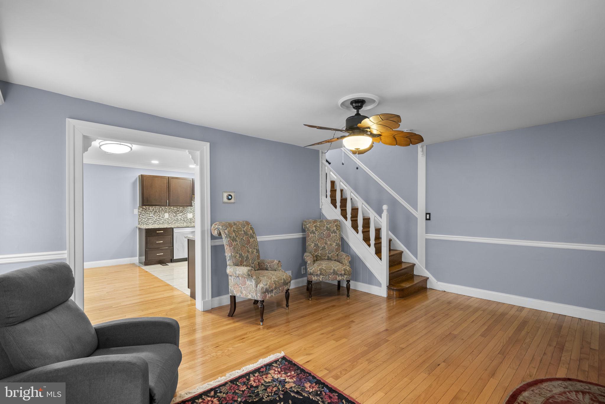 12220 Centerhill Street Silver Spring, MD 20902 - Photo 3 of 45 main unit #1 family rm