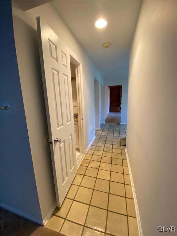 942 Springhouse Road Allentown, PA 18104 - Photo 13 of 43 Gallery Image 13