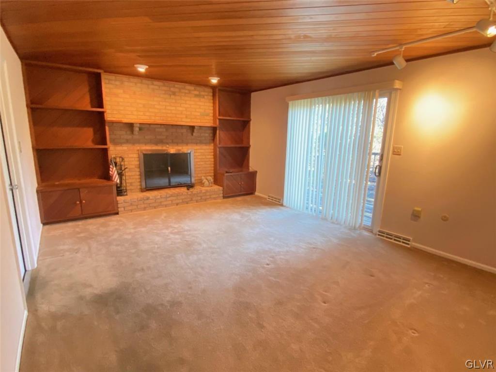 942 Springhouse Road Allentown, PA 18104 - Photo 23 of 43 Gallery Image 23