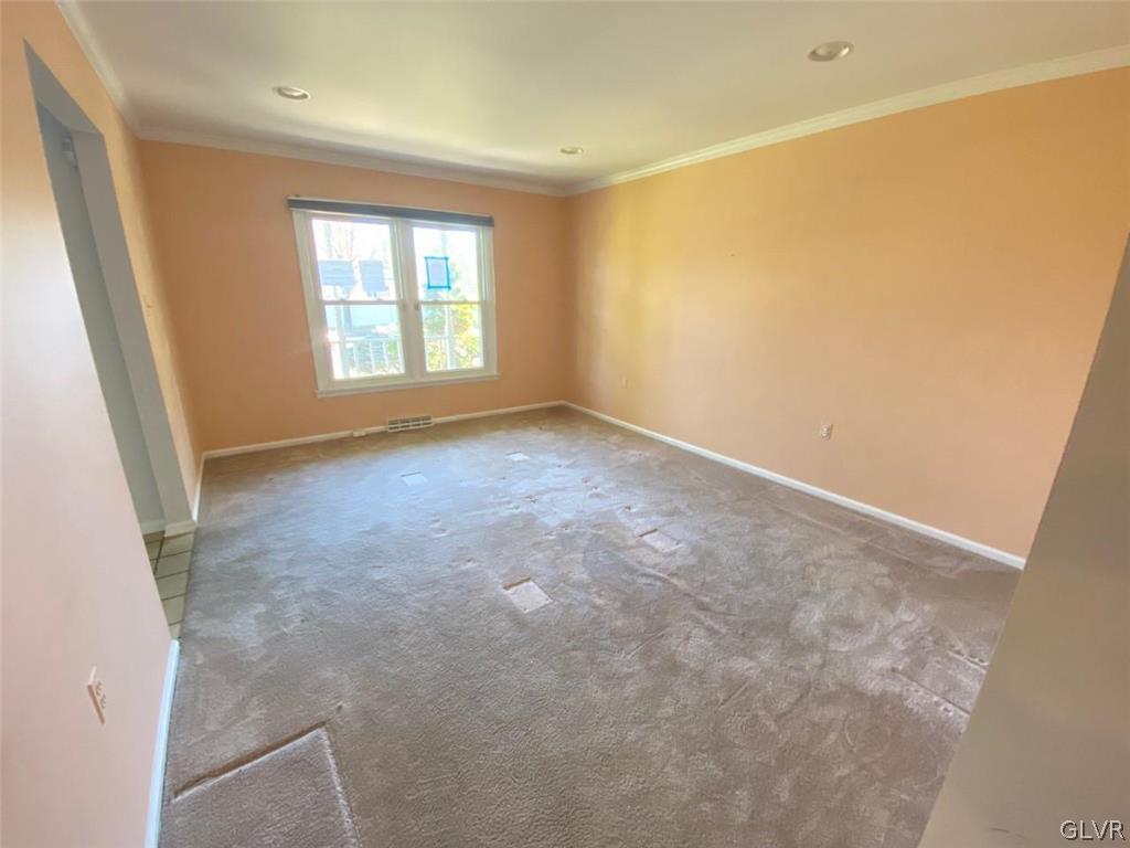 942 Springhouse Road Allentown, PA 18104 - Photo 27 of 43 Gallery Image 27