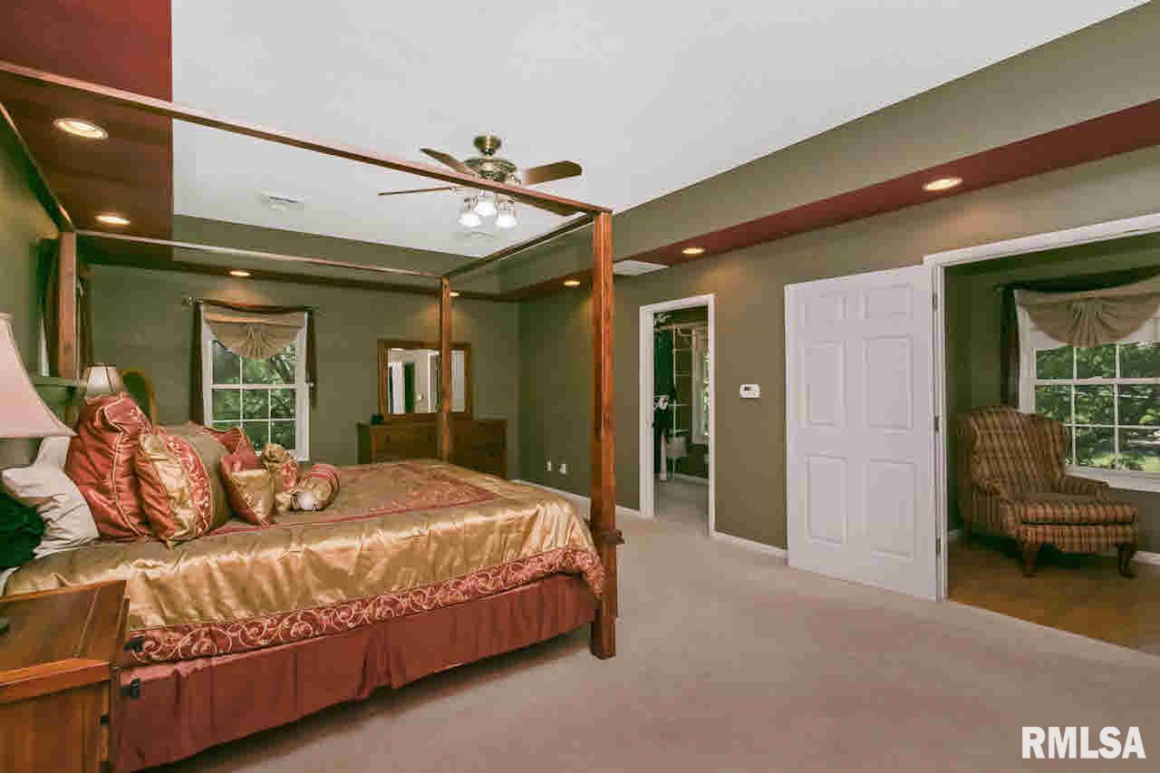 212 South Cadda Road Long Grove, IA 52756 - Photo 18 of 24 Gallery Image 18