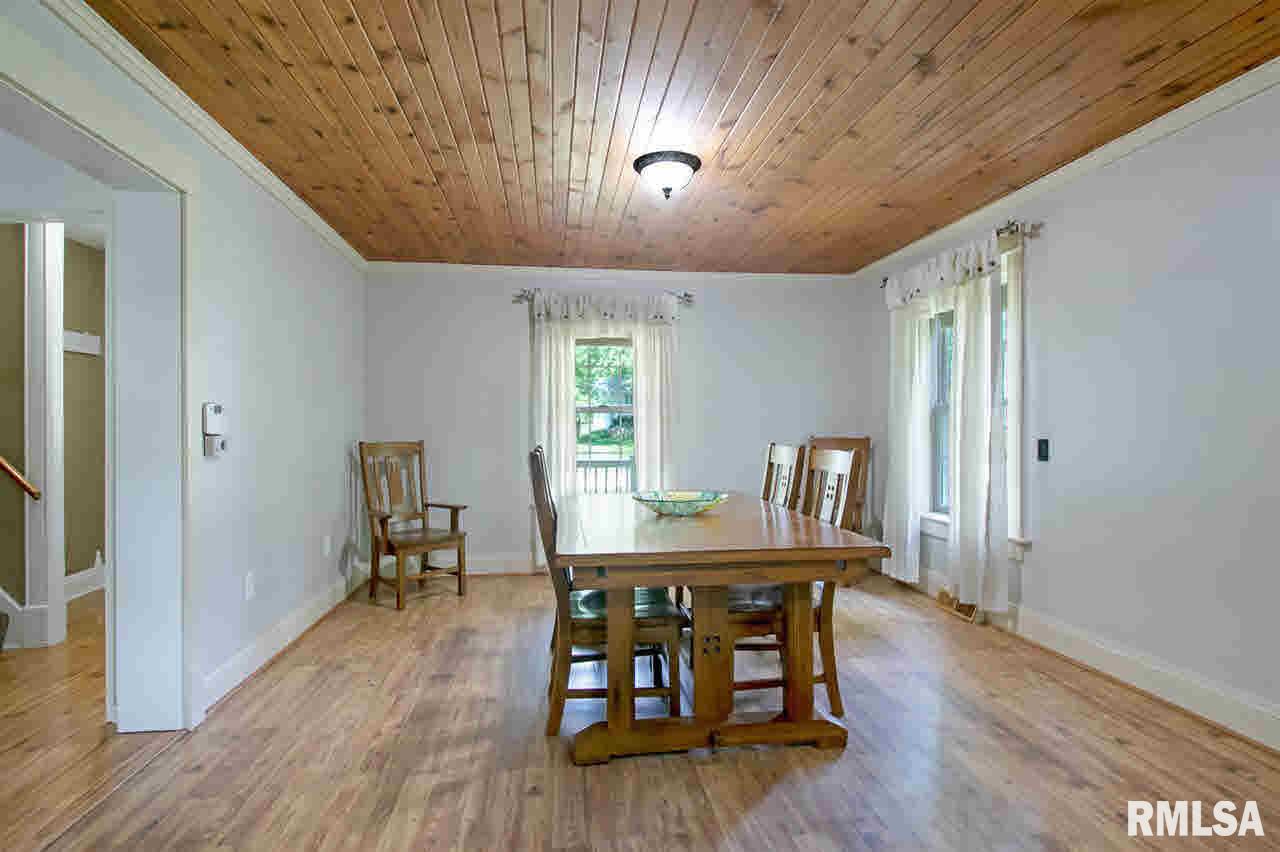 212 South Cadda Road Long Grove, IA 52756 - Photo 3 of 24 Gallery Image 3