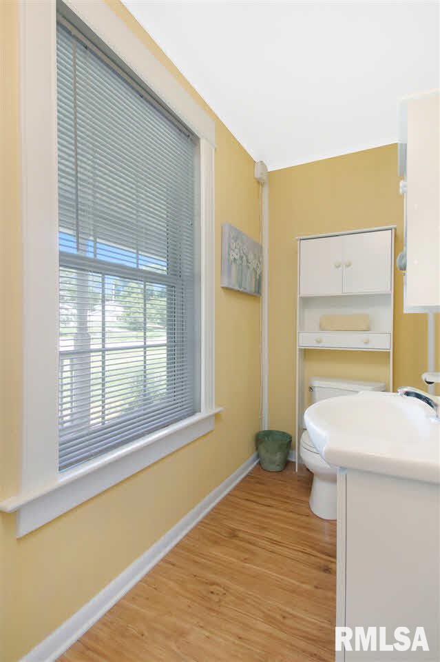 212 South Cadda Road Long Grove, IA 52756 - Photo 4 of 24 Gallery Image 4