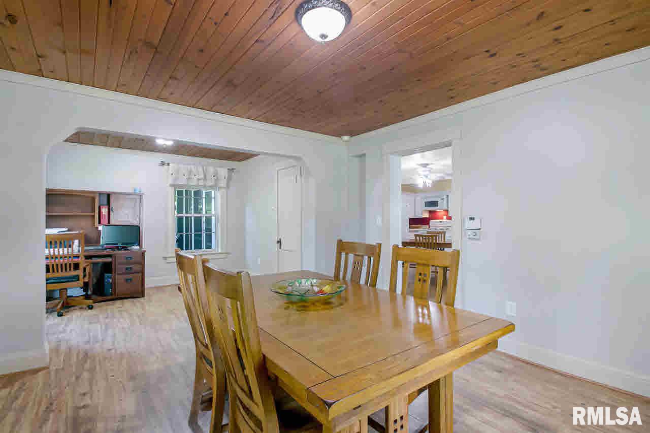 212 South Cadda Road Long Grove, IA 52756 - Photo 10 of 24 Gallery Image 10